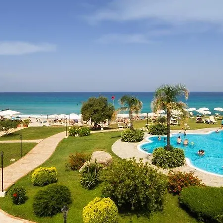 Bv Borgo Del Principe 4* זמברונה