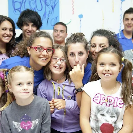 Bv Borgo Del Principe 4* זמברונה