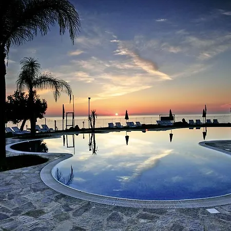 Bv Borgo Del Principe 잠브로네