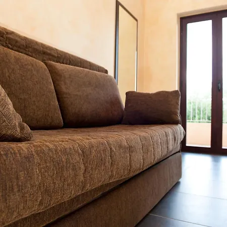 Borgo Del Principe By Valentour 4* 赞布隆内