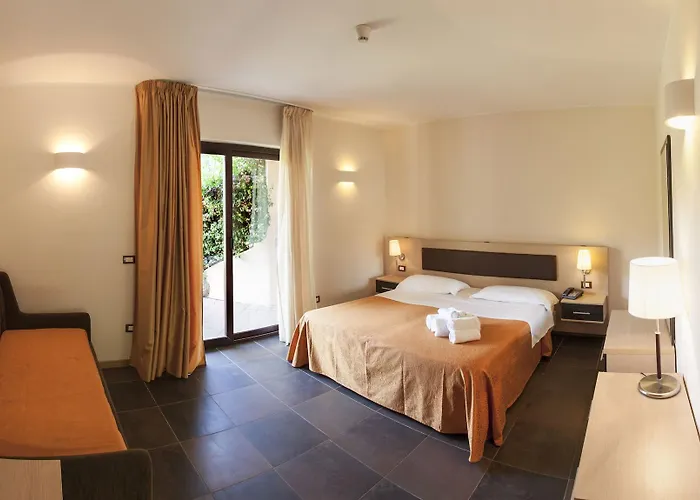 Hotel Borgo Del Principe By Valentour 4*