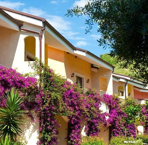 Hotel Borgo Del Principe By Valentour 4*